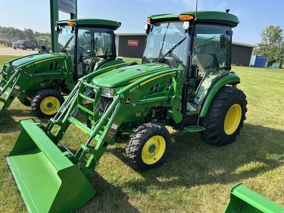 Image of John Deere 3046R equipment image 3