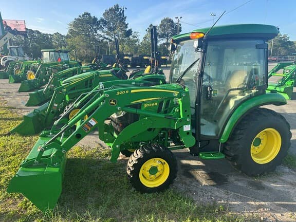 Image of John Deere 3046R Primary image