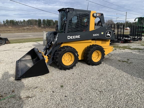 Image of John Deere 320G equipment image 1