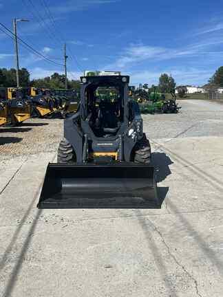 Image of John Deere 320G equipment image 1