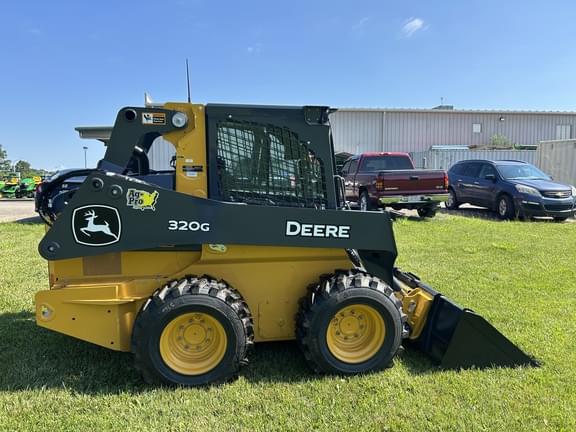 Image of John Deere 320G Primary image