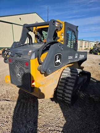 Image of John Deere 325G equipment image 3