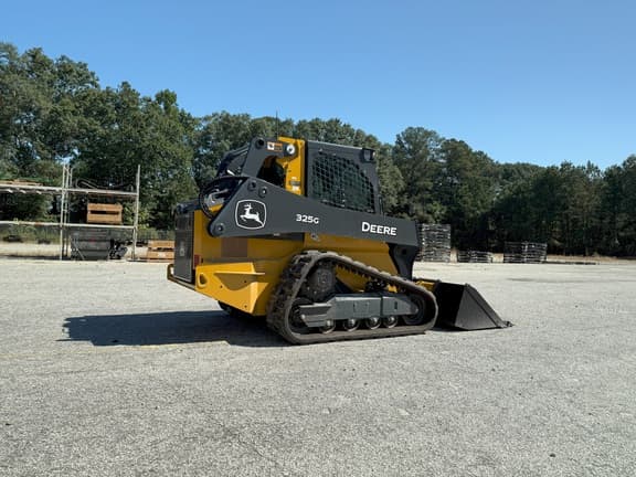 Image of John Deere 325G equipment image 3