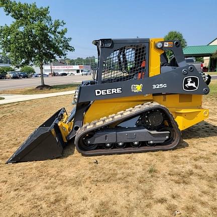 Image of John Deere 325G equipment image 1