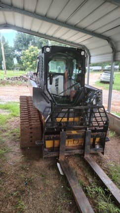 Image of John Deere 325G equipment image 1
