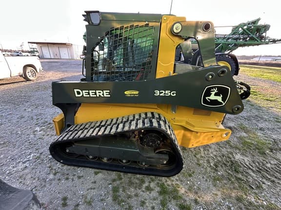 Image of John Deere 325G equipment image 1