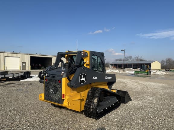 Image of John Deere 325G equipment image 2