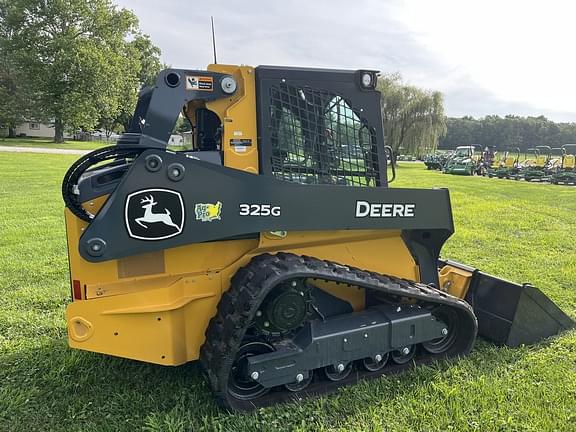 Image of John Deere 325G equipment image 3