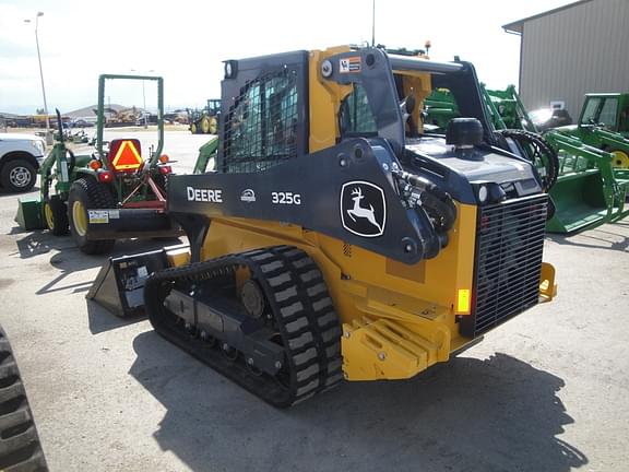Image of John Deere 325G equipment image 3