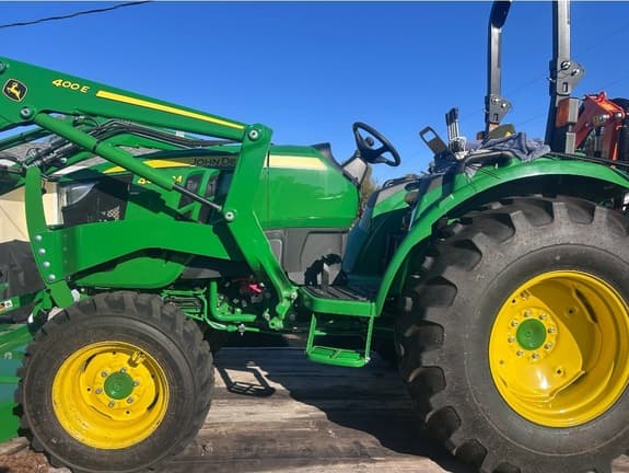 Image of John Deere 4044M equipment image 3