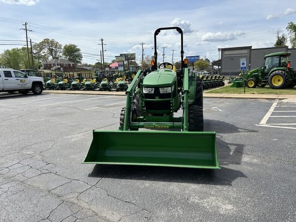 Image of John Deere 4044M equipment image 4