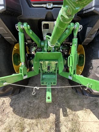 Image of John Deere 4044M equipment image 2