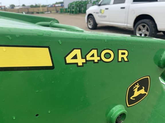Image of John Deere 4044R equipment image 4