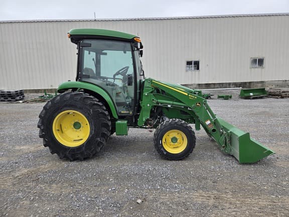Image of John Deere 4044R equipment image 2