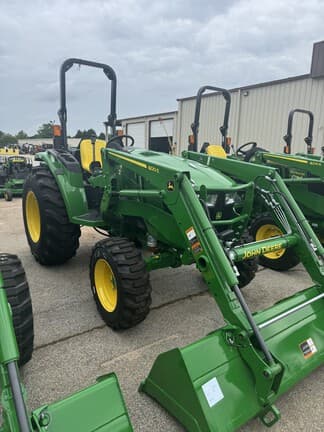 Image of John Deere 4052M Primary image