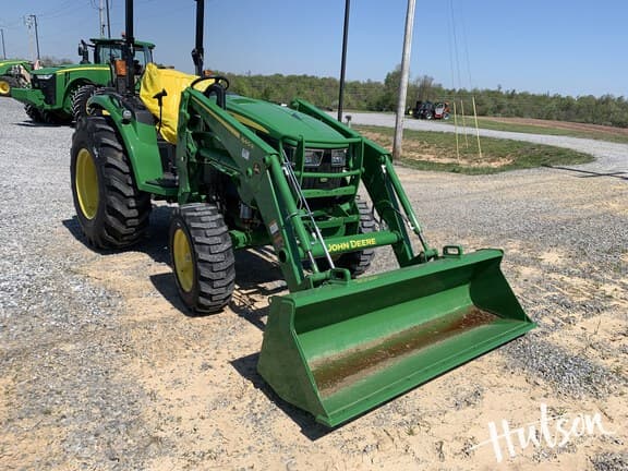 Image of John Deere 4052R Primary image