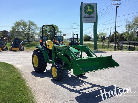 Image of John Deere 4052R equipment image 1