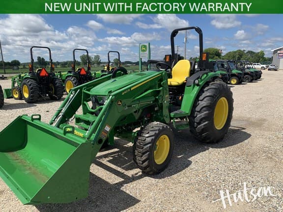 Image of John Deere 4066M equipment image 2
