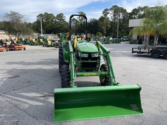Image of John Deere 4066M equipment image 3