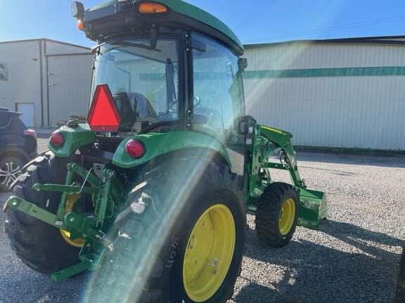 Image of John Deere 4066R equipment image 2