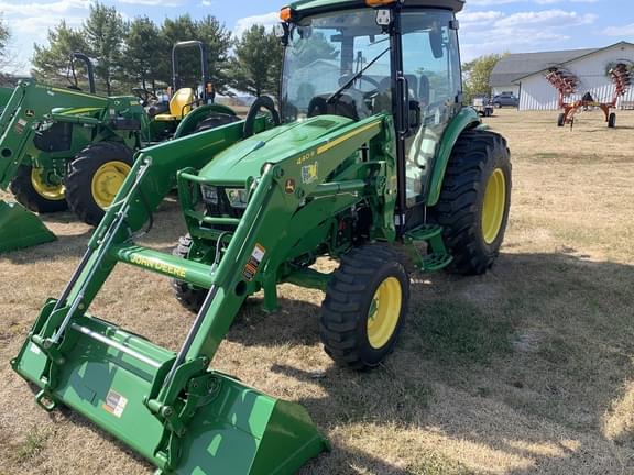 Image of John Deere 4066R equipment image 2