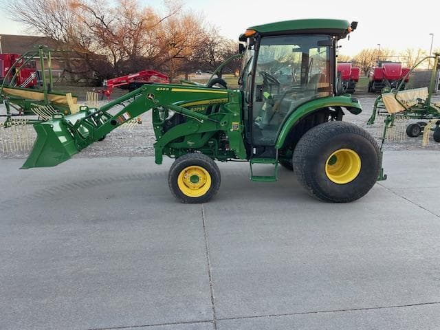 Image of John Deere 4075R equipment image 2