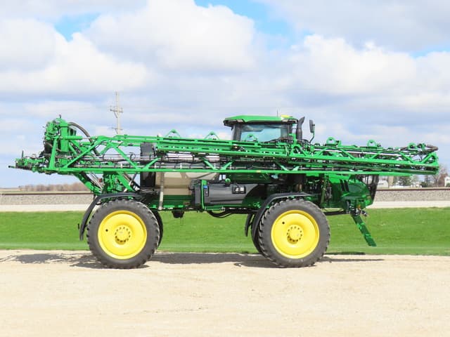 Image of John Deere 408R equipment image 3