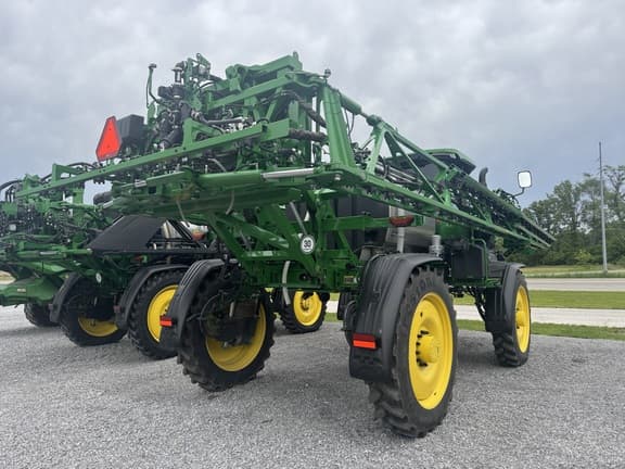 Image of John Deere 408R equipment image 2