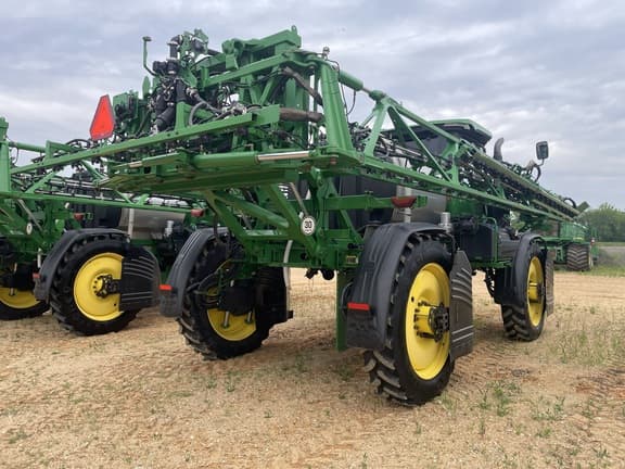 Image of John Deere 408R equipment image 4
