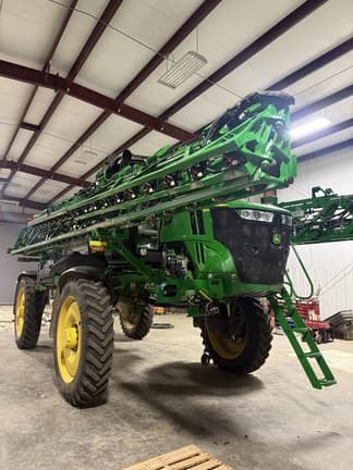 Image of John Deere 410R equipment image 1