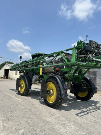 Image of John Deere 410R equipment image 1