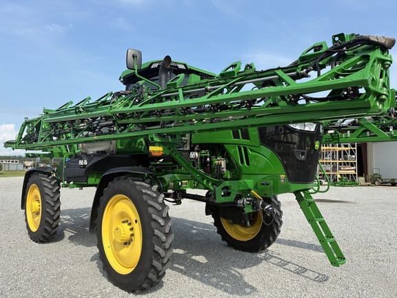 2025 John Deere 410R Equipment Image0