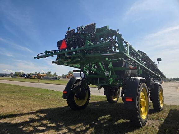 Image of John Deere 410R equipment image 1
