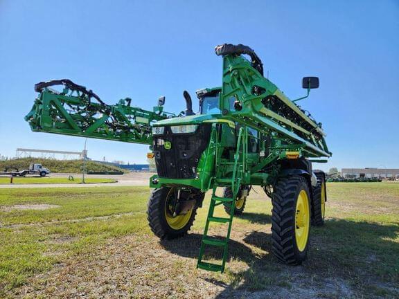 Image of John Deere 410R Primary image