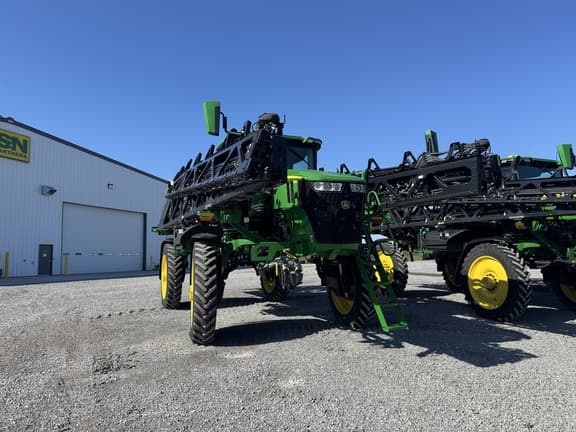 Image of John Deere 412R Primary image
