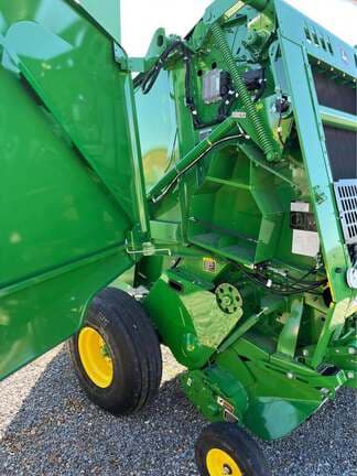 Image of John Deere 451M equipment image 2
