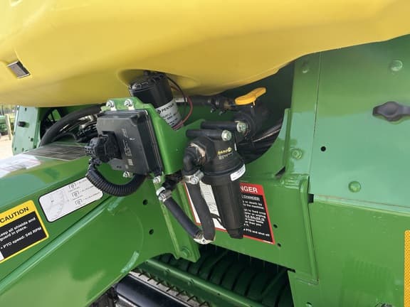 Image of John Deere 451M equipment image 2