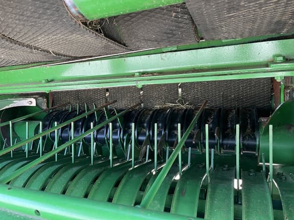 Image of John Deere 451M equipment image 3