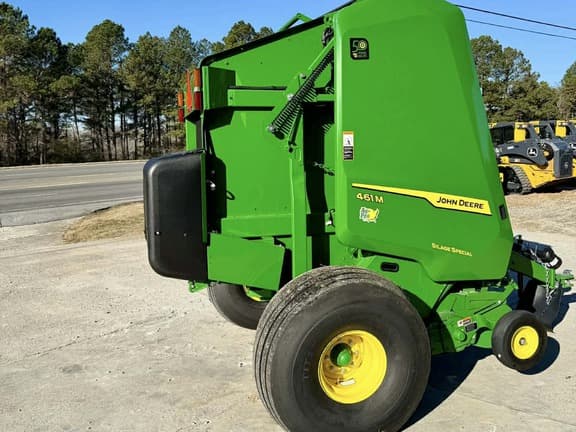 Image of John Deere 461M equipment image 4
