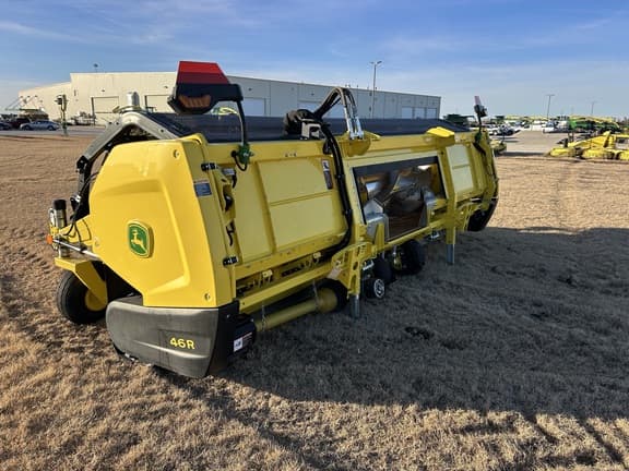 Image of John Deere 46R equipment image 3