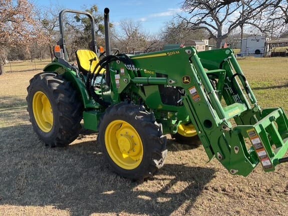Image of John Deere 5050E equipment image 4