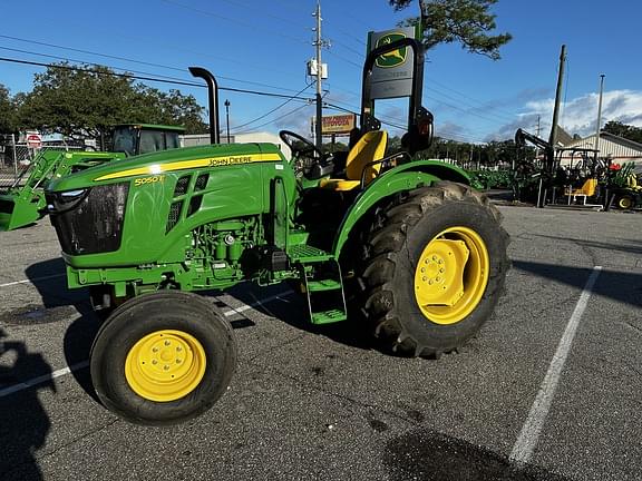 Image of John Deere 5050E equipment image 1