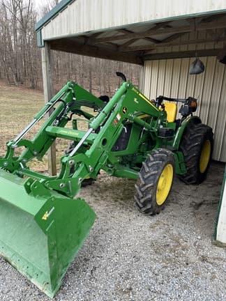 Image of John Deere 5060E equipment image 2