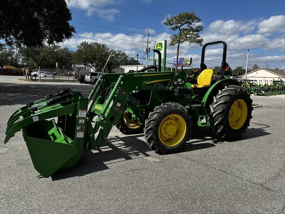 Image of John Deere 5060E equipment image 1