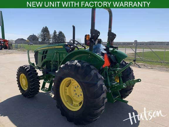 Image of John Deere 5060E equipment image 3