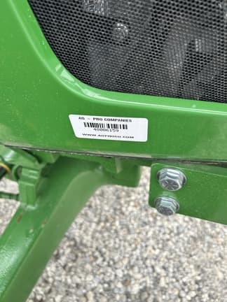 Image of John Deere 5060E equipment image 2