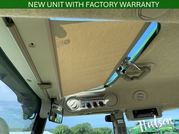 Image of John Deere 5060E equipment image 4