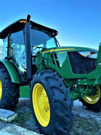 Image of John Deere 5067E Primary image