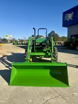 Image of John Deere 5067E equipment image 1