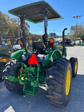 Image of John Deere 5075E equipment image 3